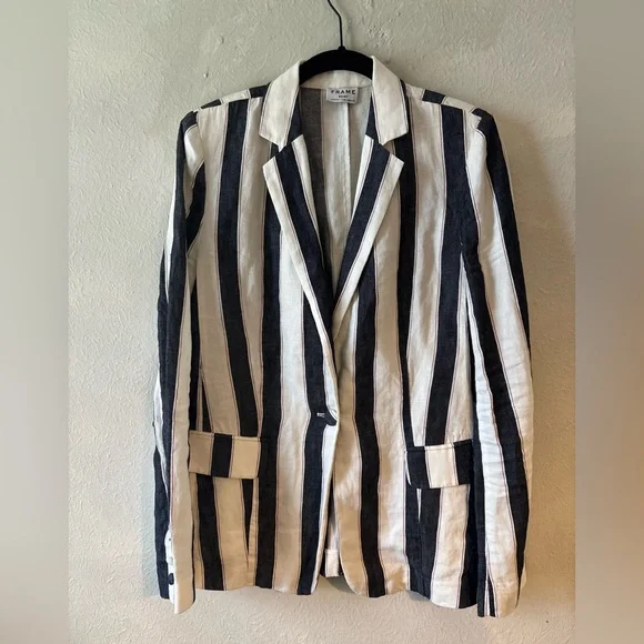 Frame‎ Striped Black and White Women's Blazer - Picture 2 of 5